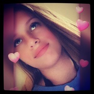 Meet your Posher, Brianna